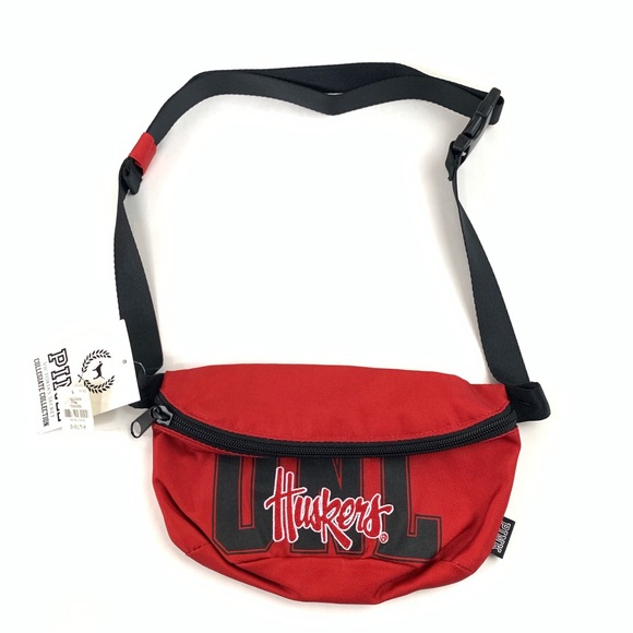 NEW NWT PINK Victorias Secret Fanny Pack Huskers
